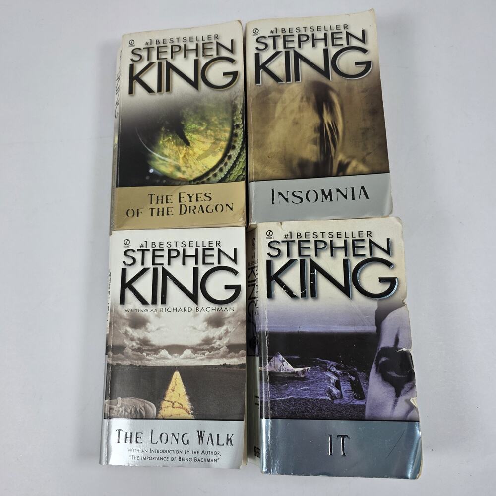 Stephen King Soft Cover Books Including: IT, Insomnia, Long walk, Eyes Lot of 4